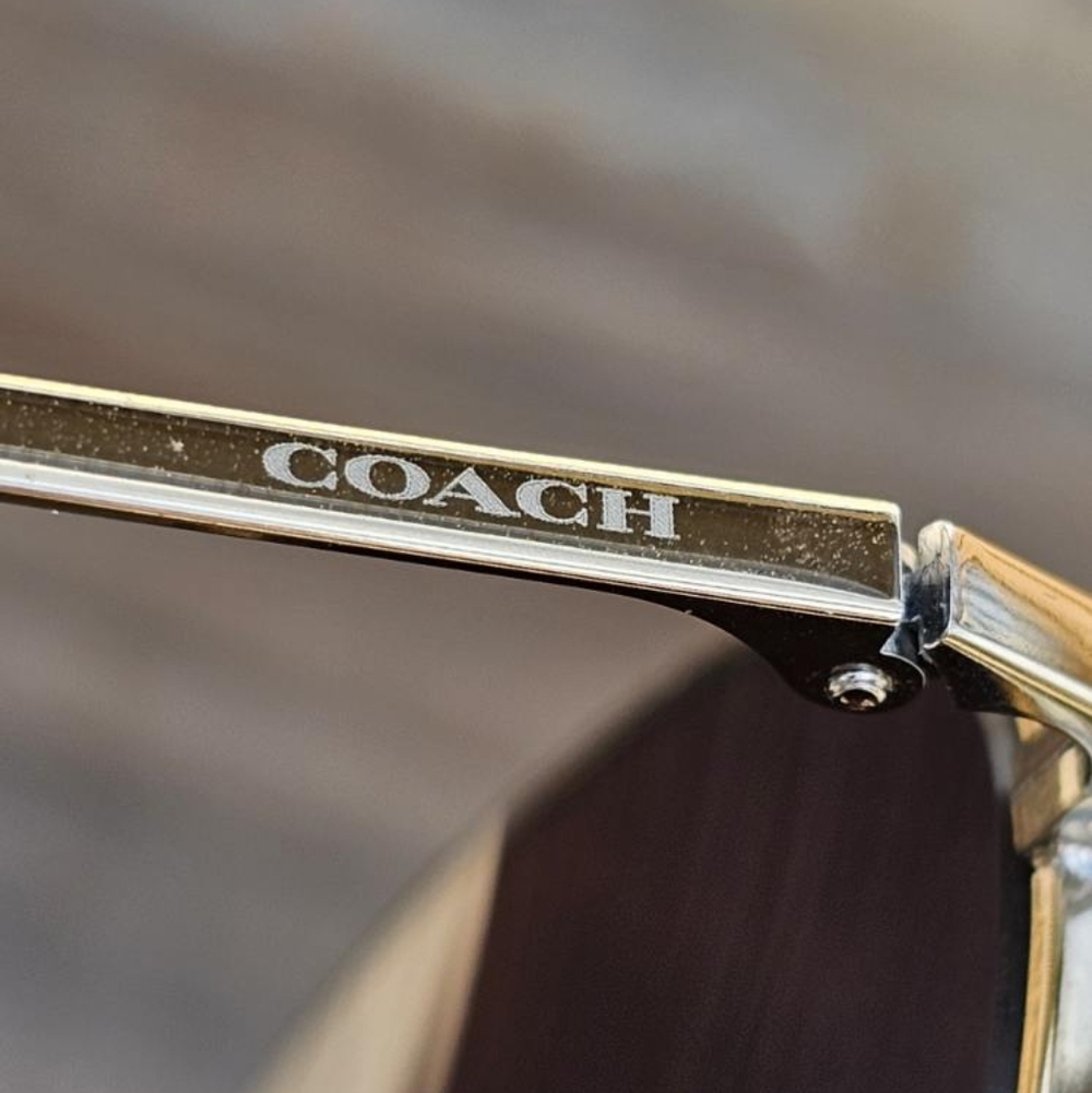 COACH NEW SHINY GOLD AVIATOR STYLE SUNGLASSES WITH ACCESORIES - Picture 4 of 8